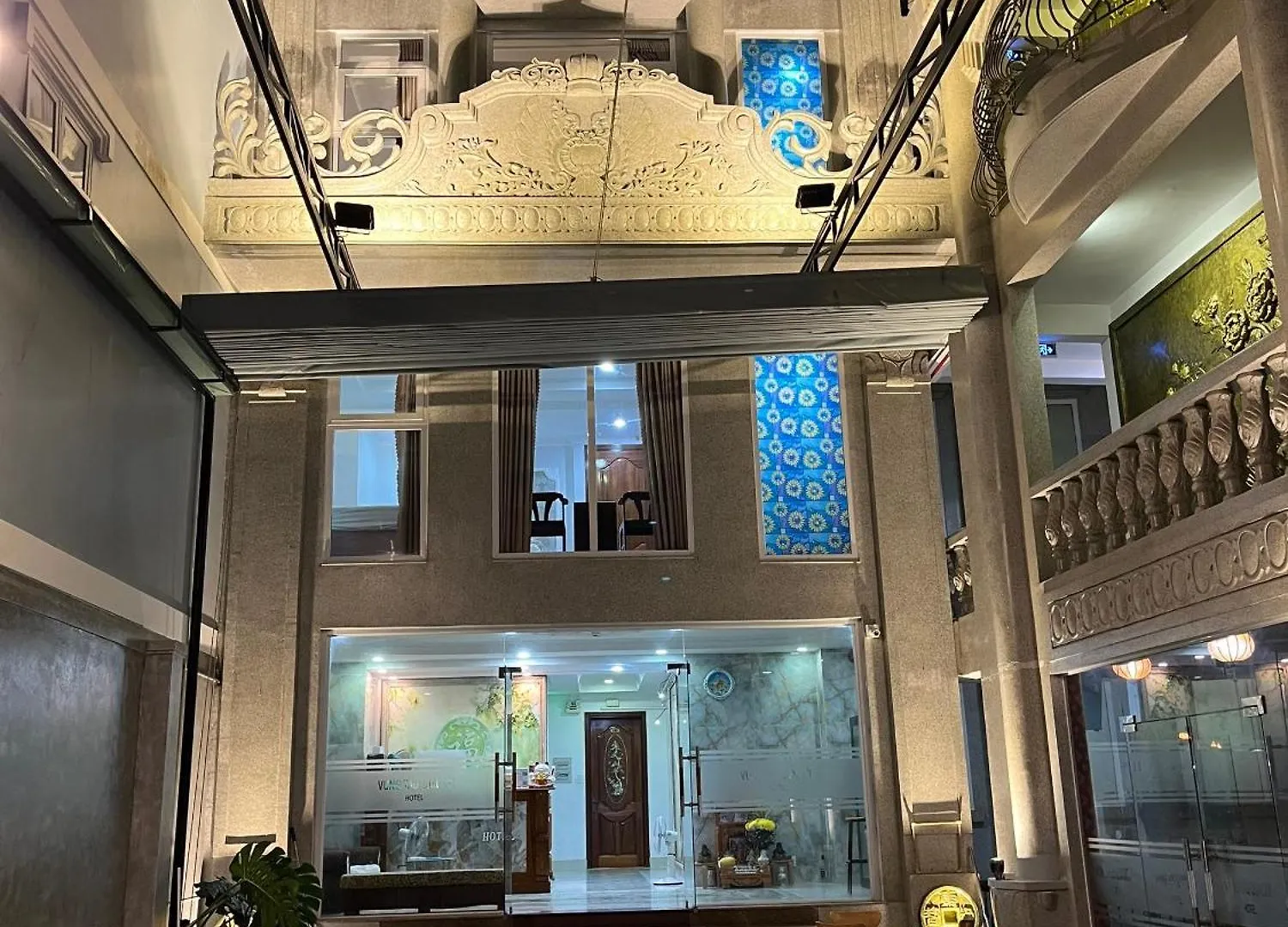 Vung Tau Luxury Hotel & Apartment 2*, Vung Tau